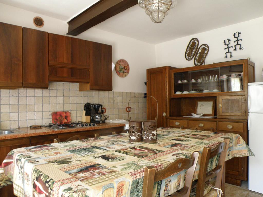 Ca' Spina: Sweet Home In Valpolicella Sant'Ambrogio di Valpolicella Ruang foto